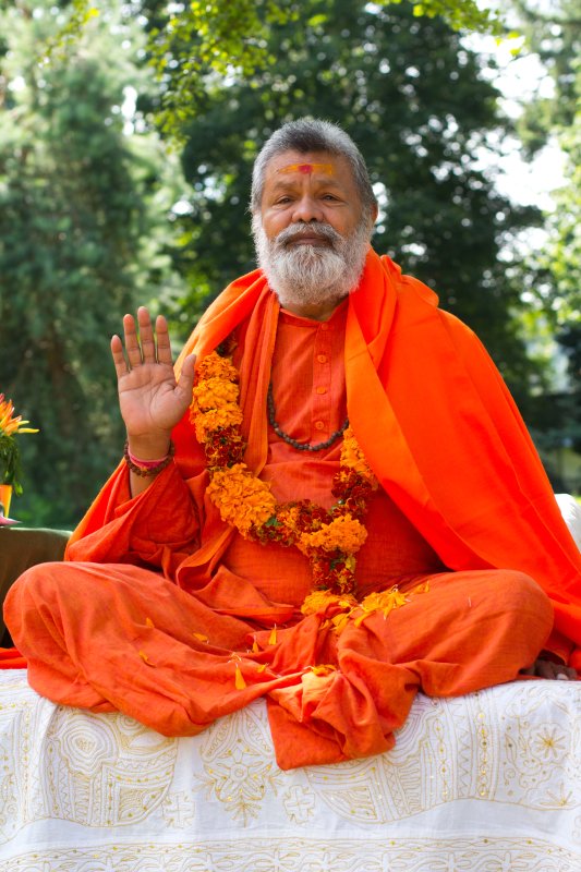 Swamiji-blessing